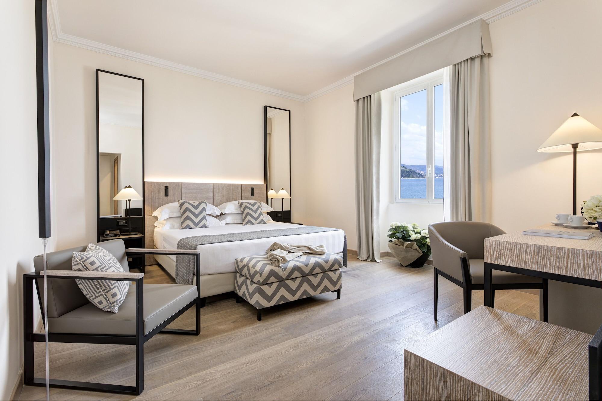 Hotel Grand 4*