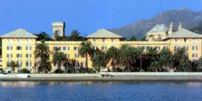 Grand Hotel 4*